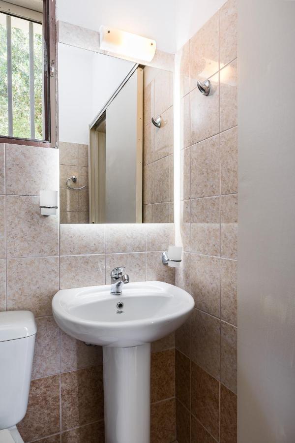 Appartement Pool Apartments, Elena & Maria By Konnect