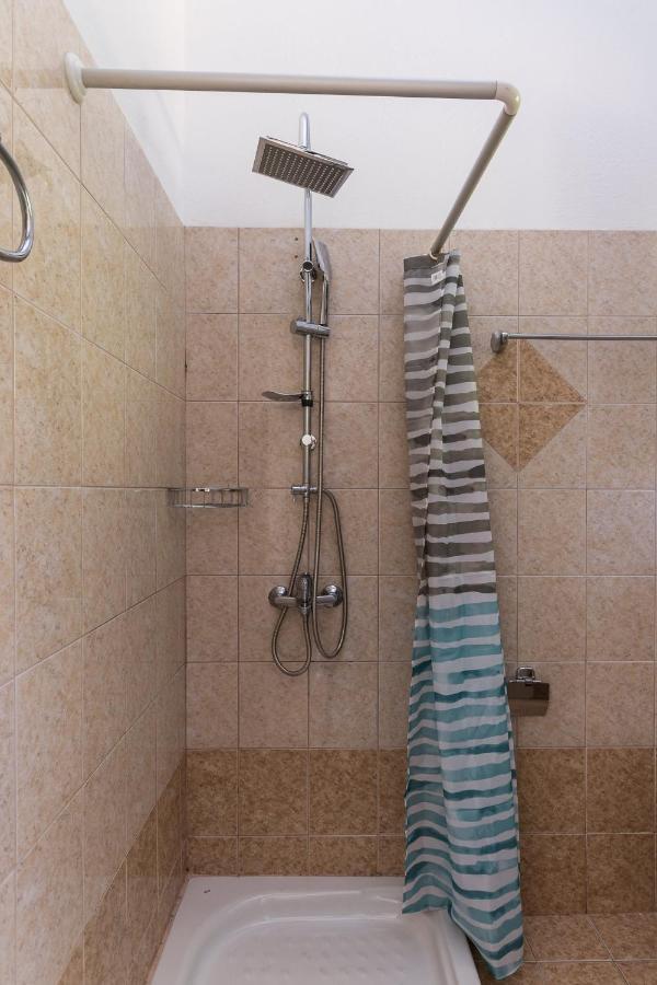Appartement Pool Apartments, Elena & Maria By Konnect *