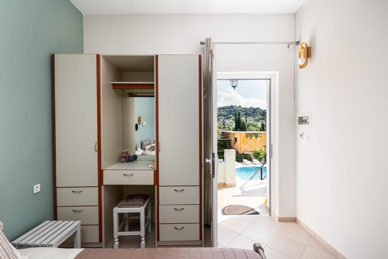 Apartament Pool Apartments, Elena & Maria By Konnect Ýpsos